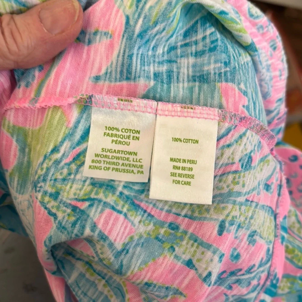 Lilly Pulitzer Pink&Blue NWT V neck Tee - Picture 9 of 9